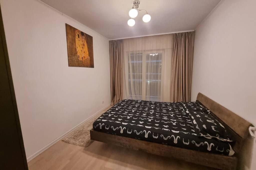 Park Residence 5, 2 Bedroom Apartment Bükreş Dış mekan fotoğraf